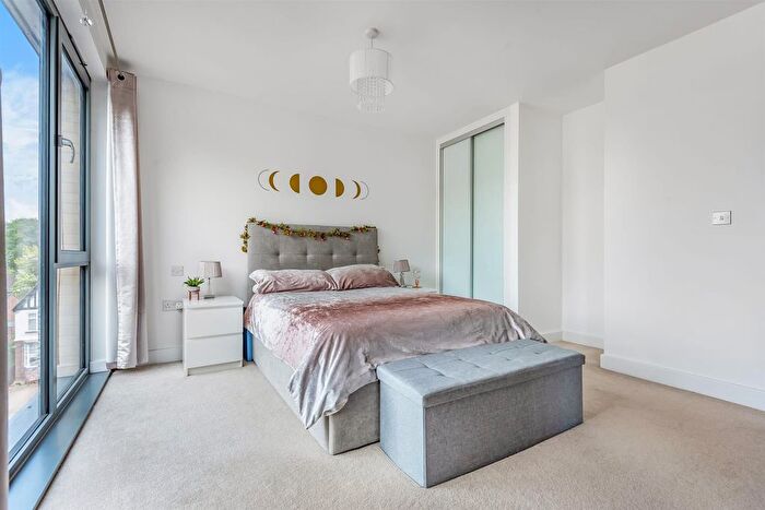 1 Bedroom Flat For Sale In London Road, Sevenoaks, TN13