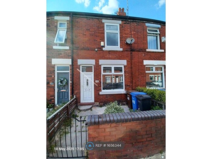 2 Bedroom Terraced House To Rent In Caistor Street, Stockport, SK1