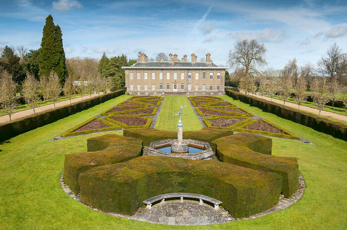 2 Bedroom Apartment For Sale In Lees Court, Sheldwich, ME13