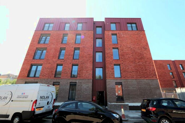 2 Bedroom Flat To Rent In Greenholme Street, Glasgow, G44