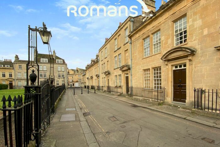 Studio To Rent In Beauford Square, Bath, BA1