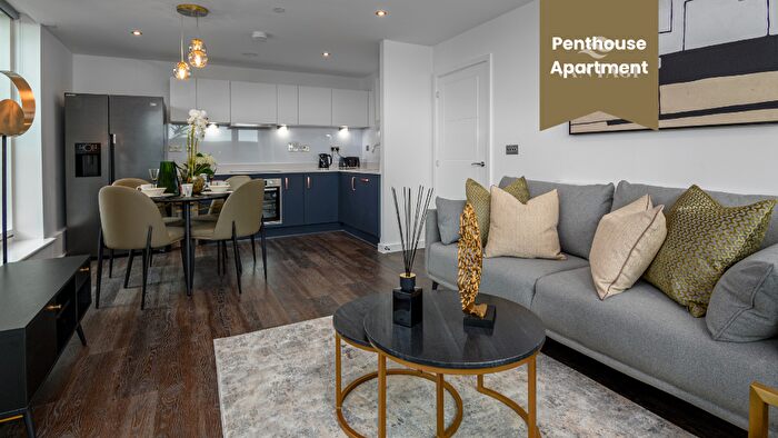 2 Bedroom Apartment To Rent In Centenary Plaza, Southampton, Hampshire, SO19