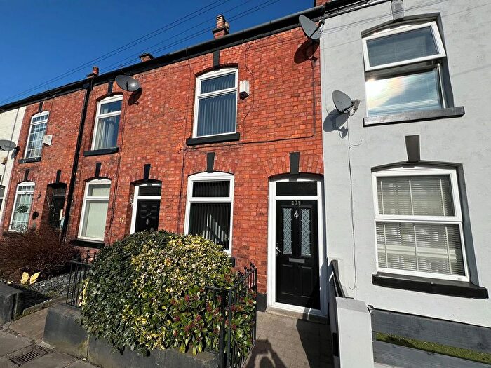 2 Bedroom Terraced House To Rent In Mottram Road, Hyde, SK14