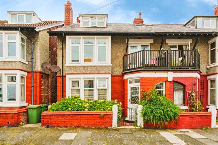 4 Bedroom Semi-Detached House For Sale In Beckenham Road, Wallasey, CH45