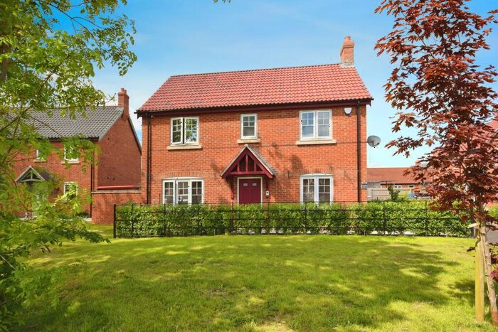 4 Bedroom Detached House For Sale In Bridgeways, Alford, LN13
