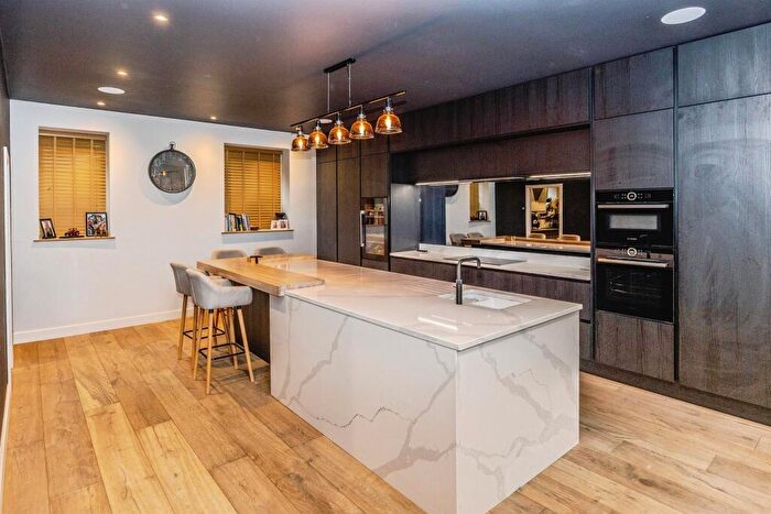 4 Bedroom Link Detached House For Sale In Deans Terrace, Ploughcroft Lane, Halifax, HX3