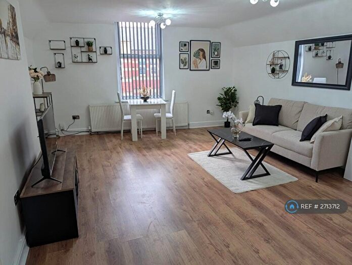 2 Bedroom Penthouse To Rent In West Didsbury, Manchester, M20