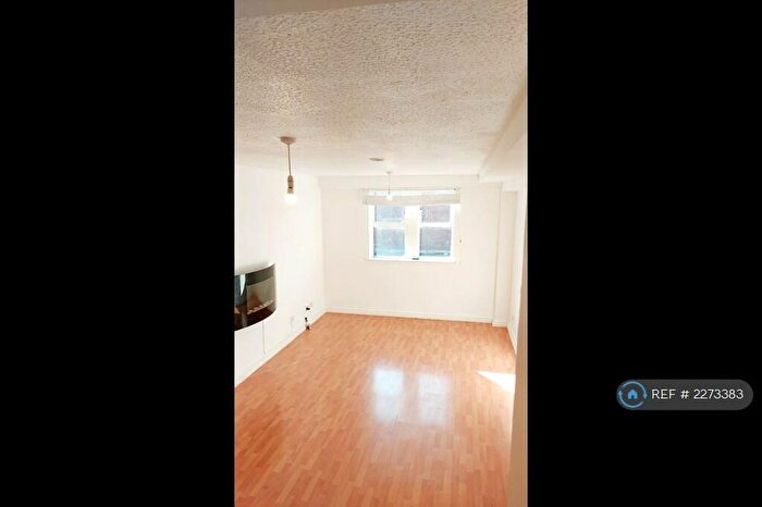 1 Bedroom Flat To Rent In Midland Court, Birmingham, B3