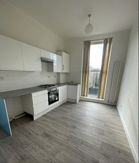 1 Bedroom Flat To Rent In Hornsey Road, N7