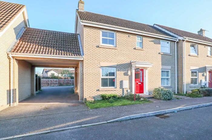 4 Bedroom Semi-Detached House To Rent In West End Close, Witchford, CB6