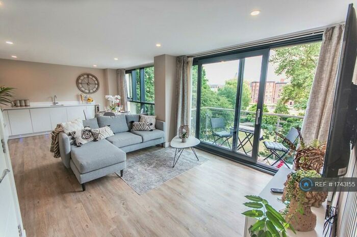 1 Bedroom Flat To Rent In The Glass House, Hull, HU1