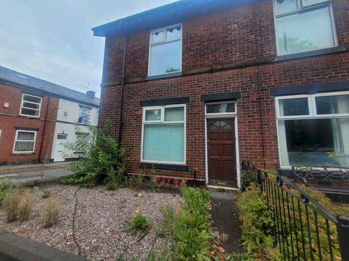 2 Bedroom Property To Rent In Rectory Lane, Radcliffe, Manchester, M26