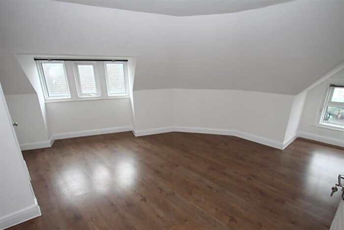 3 Bedroom Duplex To Rent In Kings Road, Bournemouth, BH3