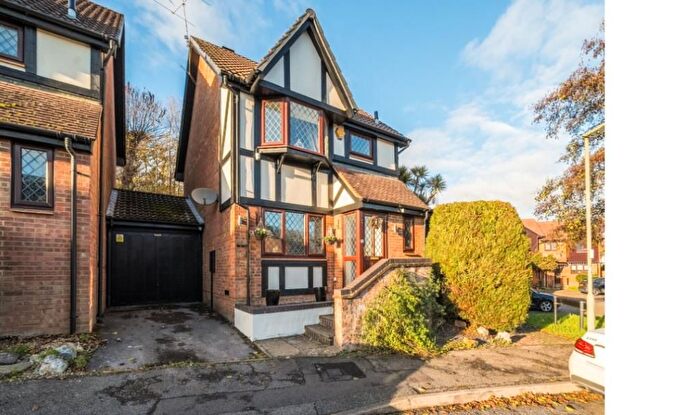 3 Bedroom Detached House For Sale In Bagshot, Surrey, GU19