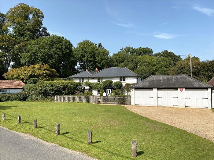 4 Bedroom Country House For Sale In Beechwood Lane, Burley, Ringwood, Hampshire, BH24