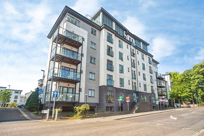 2 Bedroom Flat For Sale In The Compass, Southampton, Hampshire, SO14