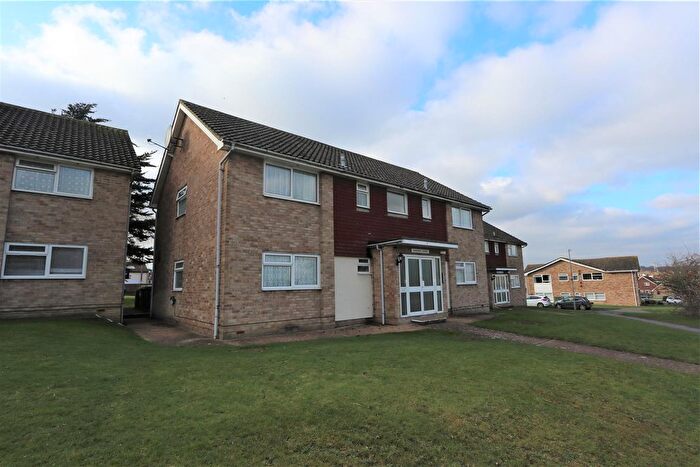 1 Bedroom Flat To Rent In Oakleaf Drive, Polegate, BN26