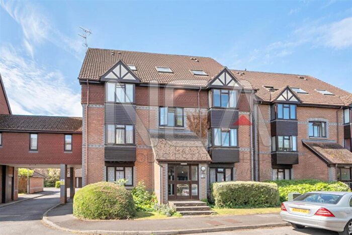 1 Bedroom Apartment To Rent In Rowe Court, Grovelands Road, Reading, RG30