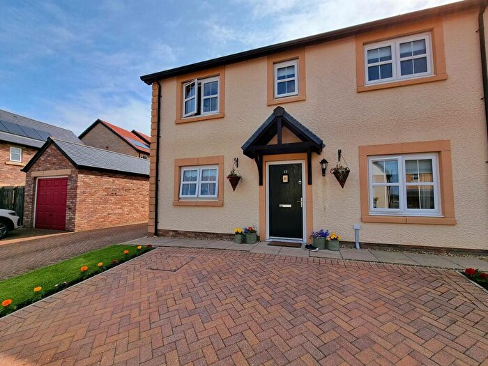3 Bedroom Semi-Detached House For Sale In Barnsley Way, Shotley Bridge, DH8