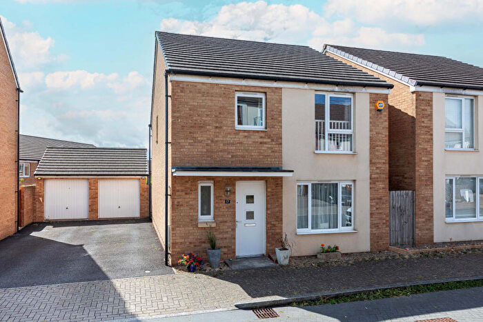 4 Bedroom Detached House For Sale In Hempton Field Drive, Charlton Hayes, Bristol, BS34