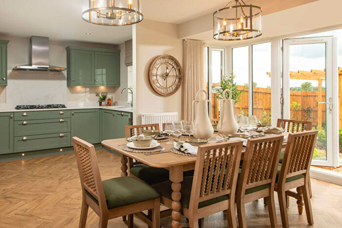 4 Bedroom Detached House For Sale In The Meer, Benson, Wallingford, OX10