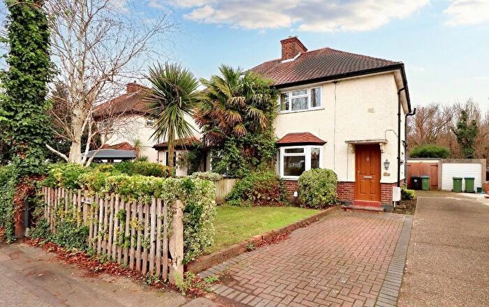 2 Bedroom Semi-Detached House To Rent In Molesey Road, Walton-On-Thames, Surrey, KT12