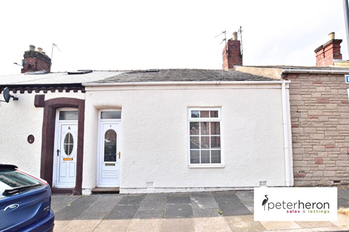 2 Bedroom Cottage To Rent In Dickens Street, Southwick, Sunderland, SR5