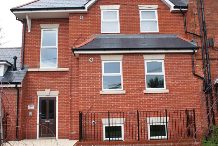 1 Bedroom Flat To Rent In Holdenhurst Road, Boscombe, BH8