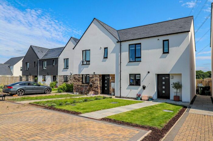 3 Bedroom Semi-Detached House For Sale In Forest Heights, Halton, Lancaster, LA2