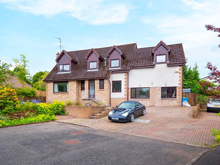 6 Bedroom Detached House For Sale In Cattermills, Croftamie, Glasgow, G63