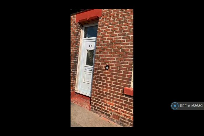 2 Bedroom End Of Terrace House To Rent In Neville Road, Sunderland, SR4