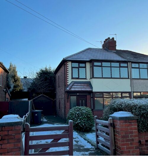 3 Bedroom Semi-Detached House To Rent In Cleveleys Road, Warrington, WA5