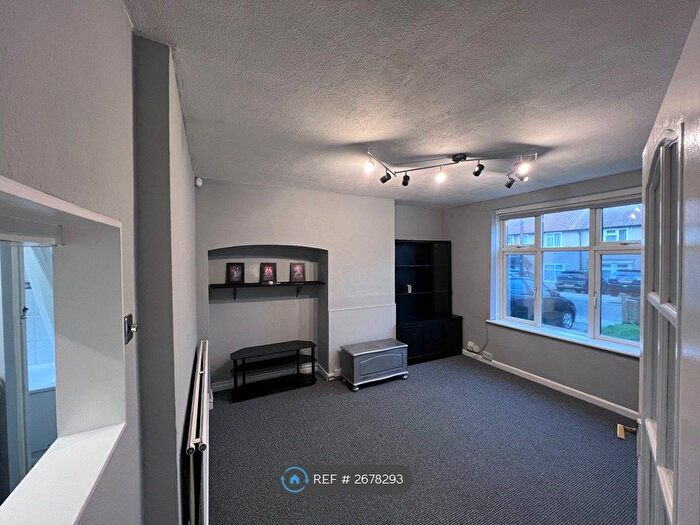 2 Bedroom Terraced House To Rent In Colchester Road, Edgware, HA8