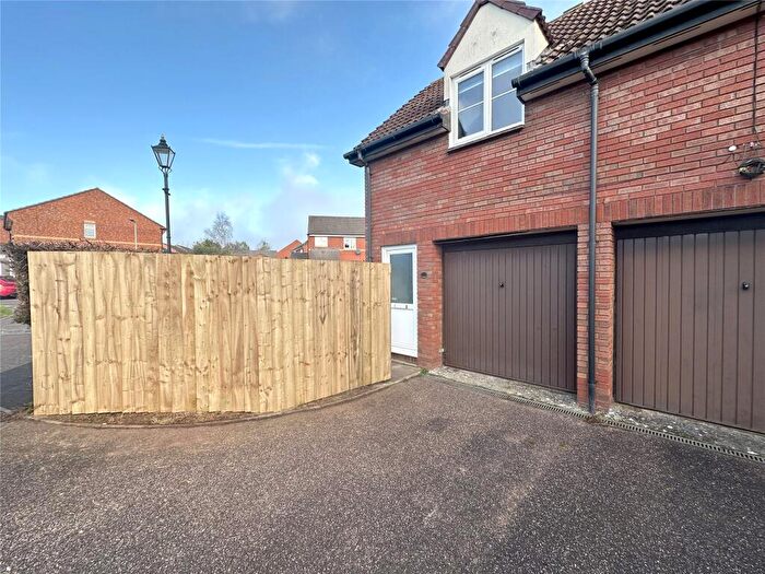 2 Bedroom Apartment To Rent In Exeter, Devon, EX1