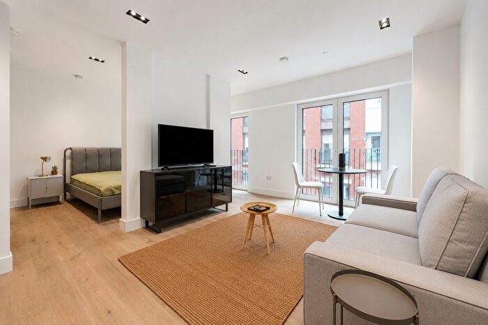 Studio To Rent In Keybridge Tower, London, SW8