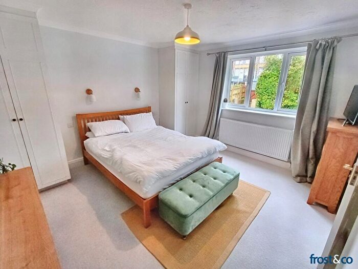 2 Bedroom Apartment To Rent In Alton Road, Lower Parkstone, BH14