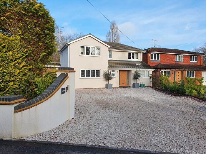 4 Bedroom Detached House For Sale In Ottershaw, Surrey, KT16