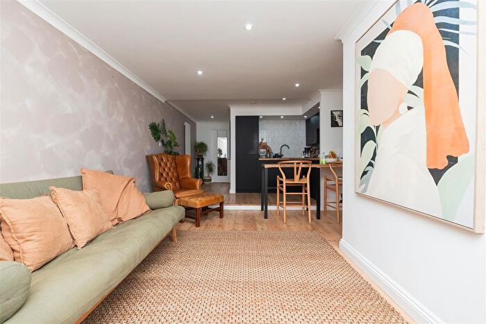 1 Bedroom Flat For Sale In North Street, Bedminster, BS3