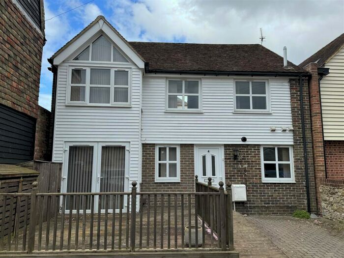 3 Bedroom Detached House To Rent In Marine Walk Street, Hythe, CT21