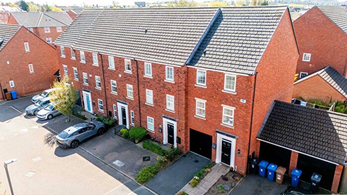 4 Bedroom Semi-Detached House For Sale In Mary Slater Road, Lichfield, WS13