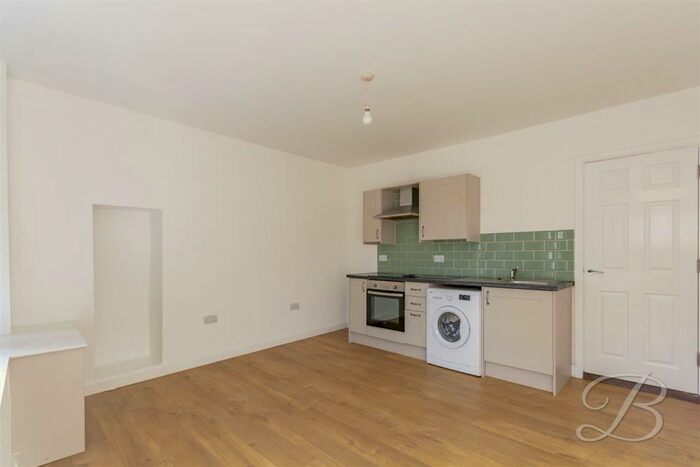 2 Bedroom Terraced House To Rent In Station Street, Mansfield Woodhouse, Mansfield, NG19