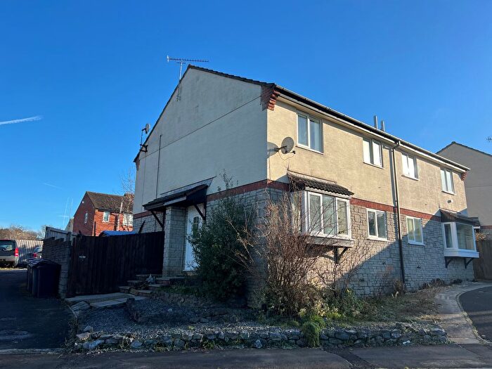 1 Bedroom Property To Rent In Musket Road, Newton Abbot, TQ12