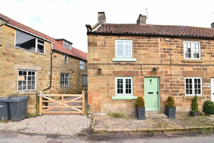 2 Bedroom End Of Terrace House For Sale In Back Lane, Osmotherley, Northallerton, North Yorkshire, DL6