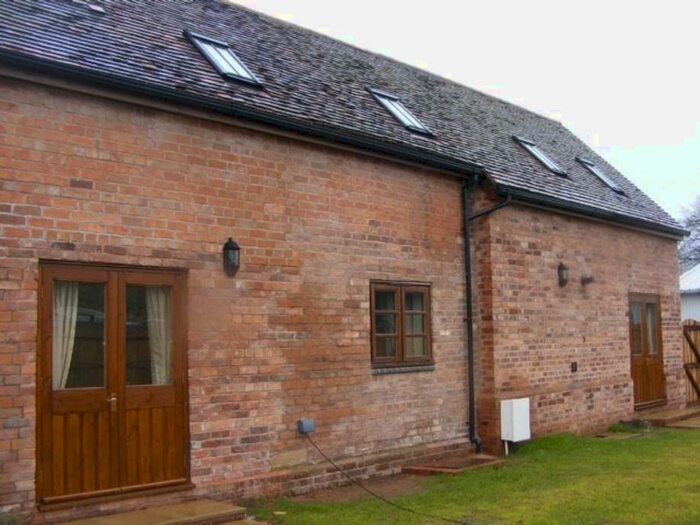 3 Bedroom House To Rent In Greensforge Lane, Stourbridge, DY7