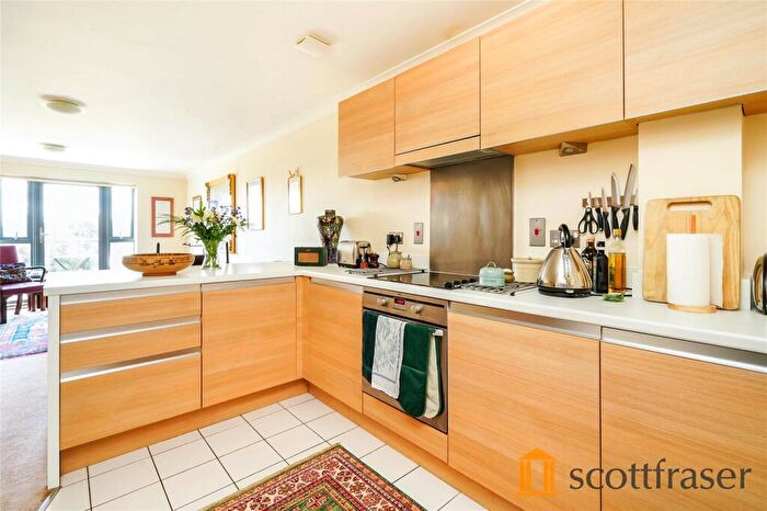 2 Bedroom Flat To Rent In Foundry House, Walton Well Road, OX2