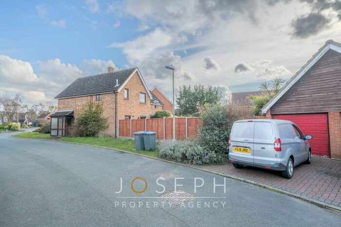 3 Bedroom Semi-Detached House To Rent In Manor Road, Martlesham Heath, Ipswich, IP5