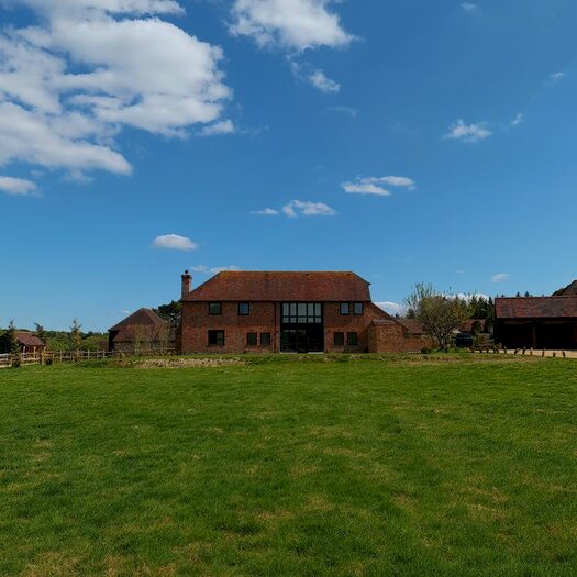 4 Bedroom Barn Conversion To Rent In Tylers Lane, Horney Common, Uckfield, TN22