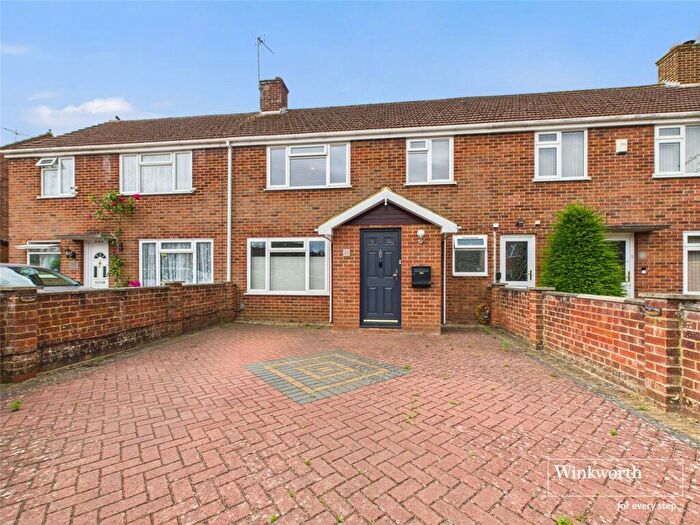 3 Bedroom Terraced House To Rent In Corwen Road, Tilehurst, Reading, Berkshire, RG30