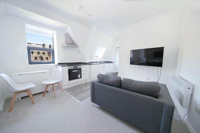 1 Bedroom Apartment To Rent In - St Andrews House, Newcastle, NE1
