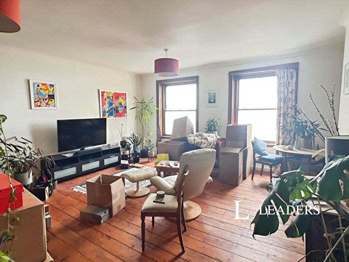 2 Bedroom Flat To Rent In Marine Parade, Brighton, East Sussex, BN2